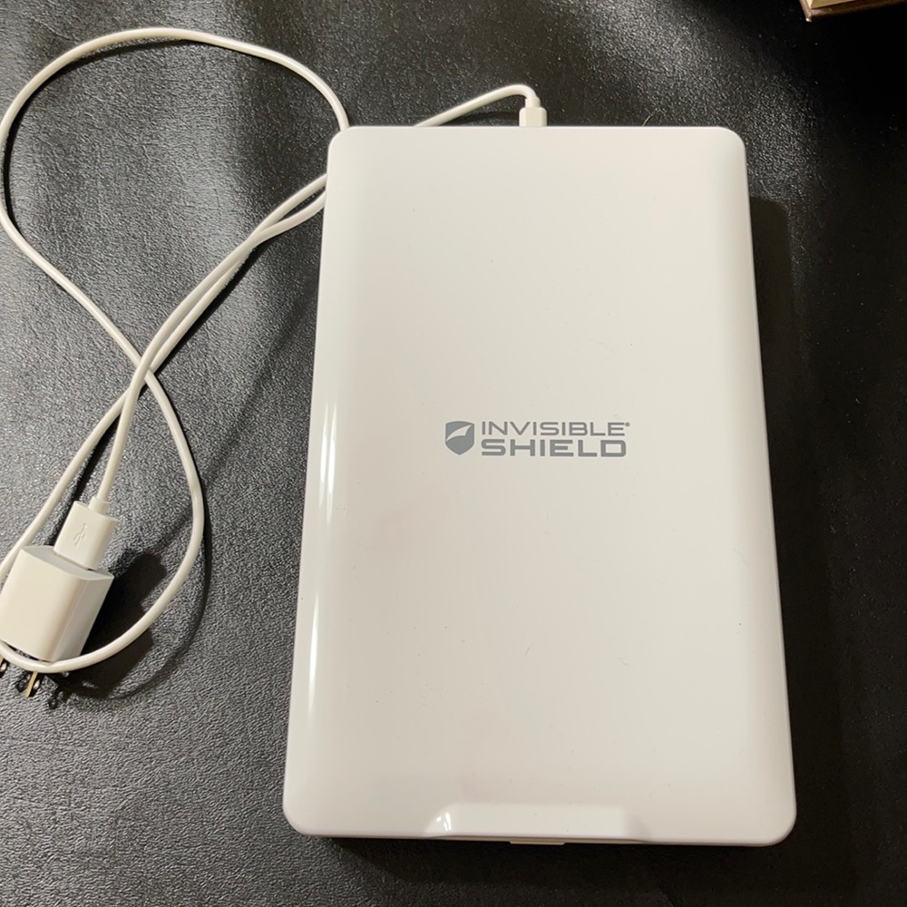ZAGG InvisibleShield® UV Phone Sanitizer White